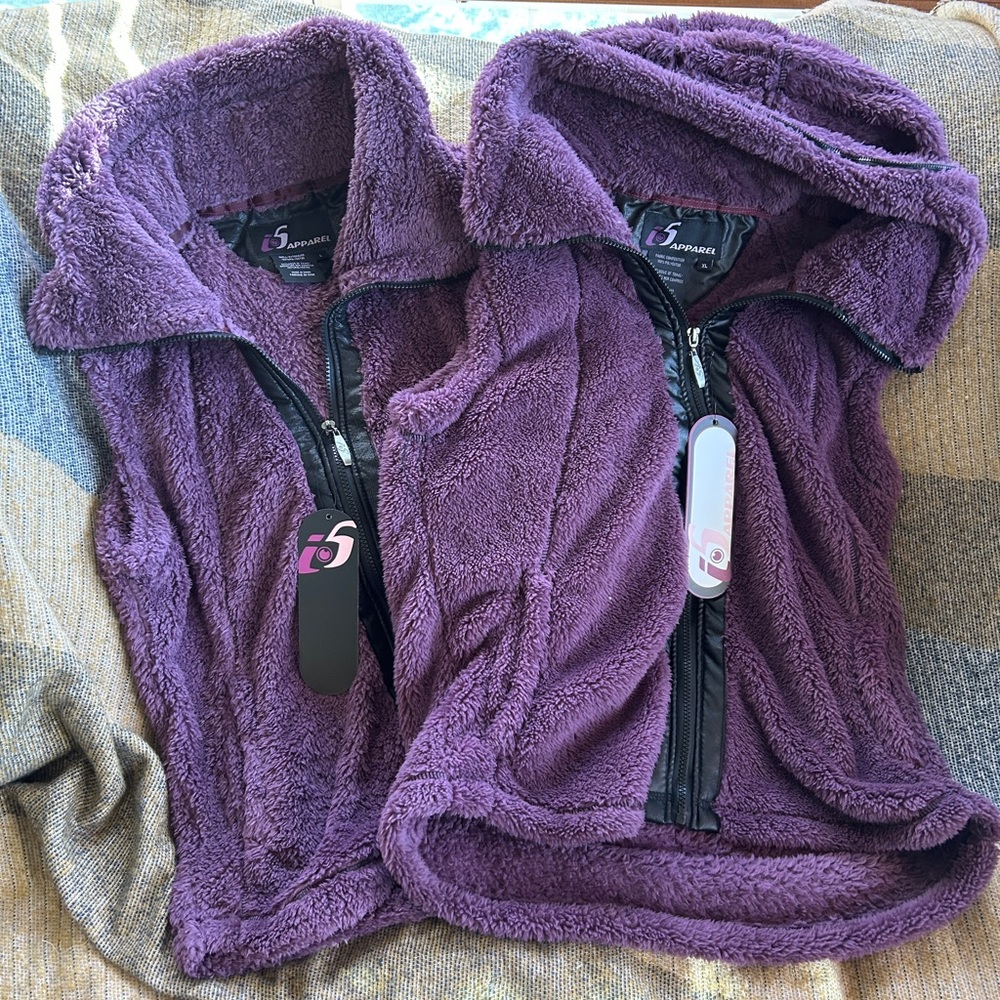 Women’s Fleece Vest - hidden hoodie